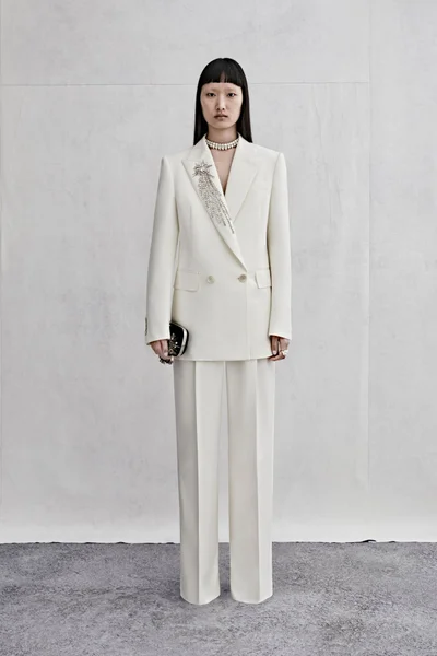 Look 43